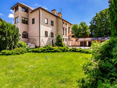 будинок за адресою Нова вул., 8