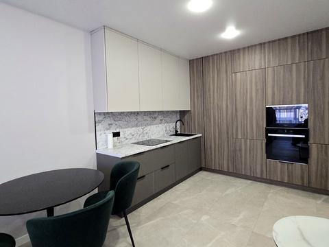 квартира за адресою Олександра Олеся вул., 5-А