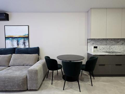 квартира за адресою Олександра Олеся вул., 5-А