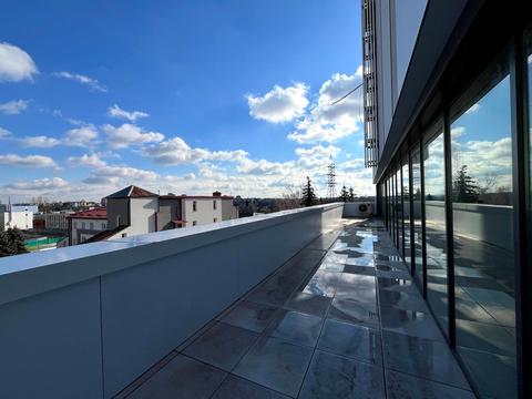 коммерческая по адресу Угорская ул., 14