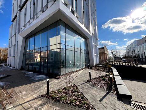 коммерческая по адресу Угорская ул., 14