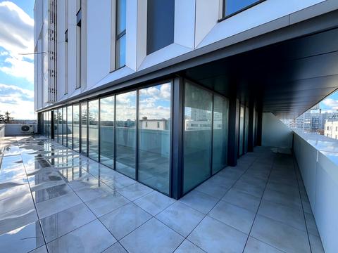 коммерческая по адресу Угорская ул., 14