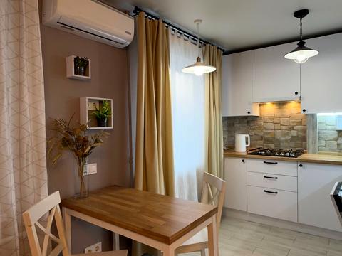 квартира за адресою Дніпро, Олександра Поля просп. (Кірова), 45