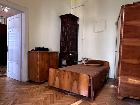 квартира за адресою Академіка Олександра Богомольця вул., 4