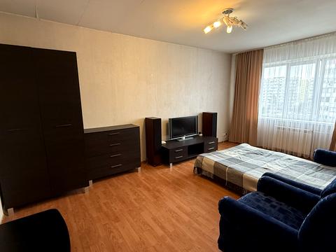 квартира за адресою Червоної Калини просп. (Володимира Маяковського), 32-Д