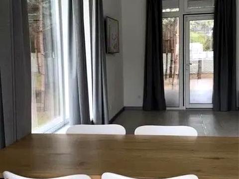 будинок за адресою Зоряна, 11