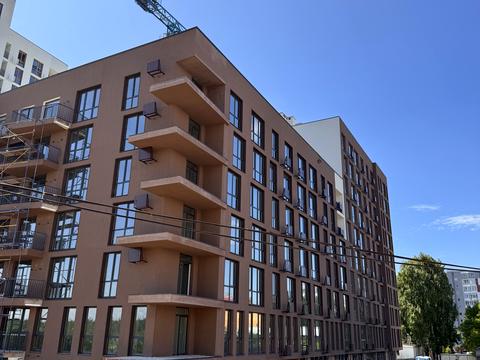 паркомісце за адресою Під Голоском вул., (Будинок 4)