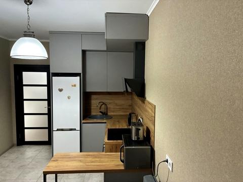 квартира за адресою Воскресенська вул., 18