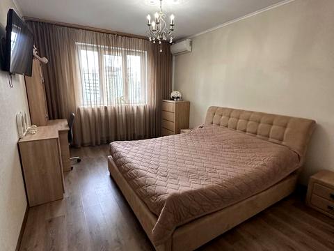 квартира за адресою Воскресенська вул., 18