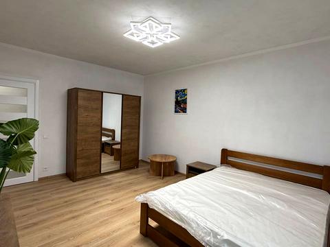 квартира за адресою Степана Ленкавського вул., 13-А