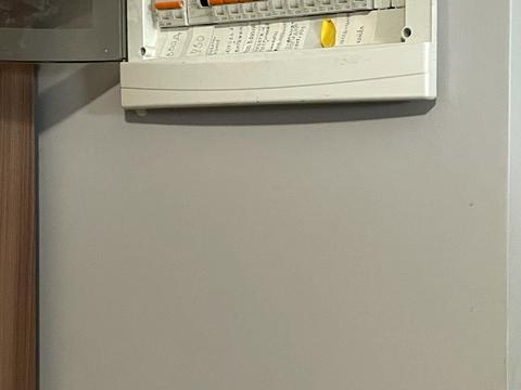 будинок за адресою Дніпровська