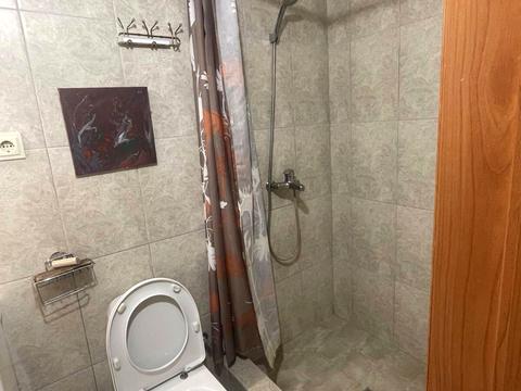 будинок за адресою Дніпровська