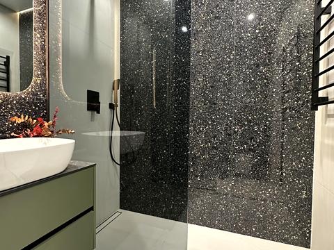 квартира за адресою Причальна вул., 10