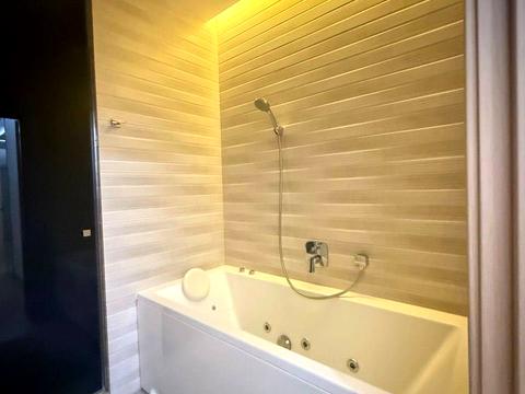 квартира за адресою Жасминова вул., 5б