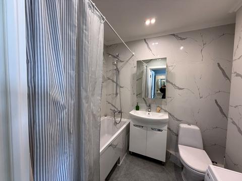 квартира за адресою Степана Бандери просп., 36