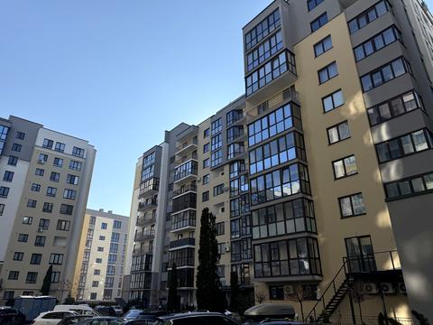 квартира за адресою Степана Бандери просп., 36