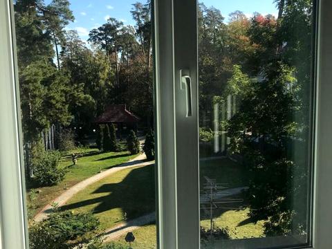 комерційна за адресою Берестейське шосе, 7б