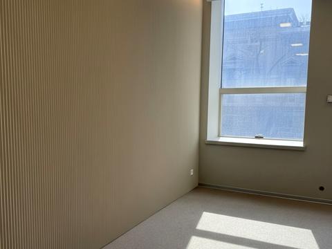 комерційна за адресою Ніни Строкатої вул. (Буніна), 10