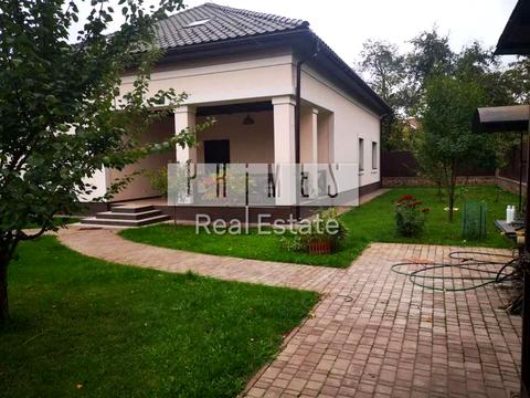 будинок за адресою 1 Садова вул.