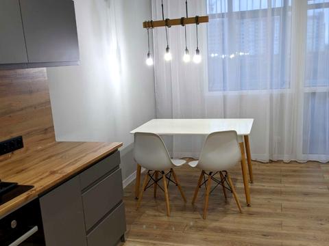 квартира за адресою Боголюбова вул., 13-Б