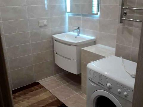 квартира за адресою Практична вул., 1