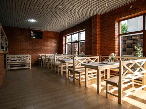 коммерческая по адресу Грушевського, 14Б