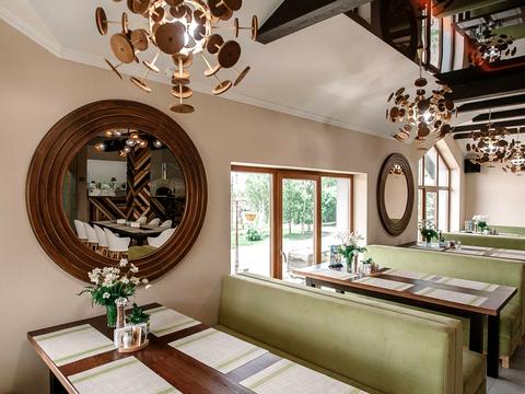 коммерческая по адресу Грушевського, 14Б