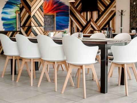 коммерческая по адресу Грушевського, 14Б