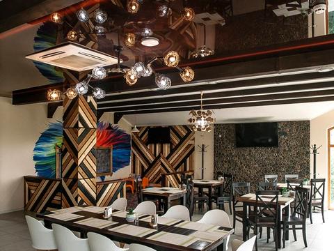 коммерческая по адресу Грушевського, 14Б