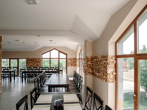 коммерческая по адресу Грушевського, 14Б