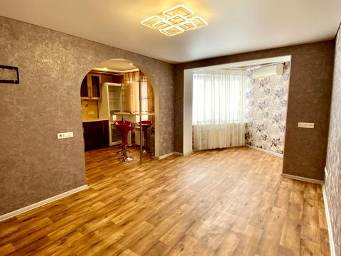 квартира за адресою Віталія Матусевича вул. (XXII Партз'їзду), 2