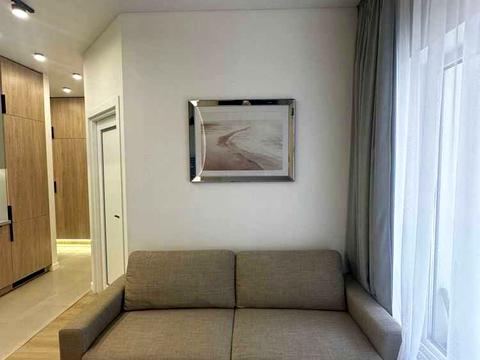 квартира за адресою Краснова вул., 1-Б