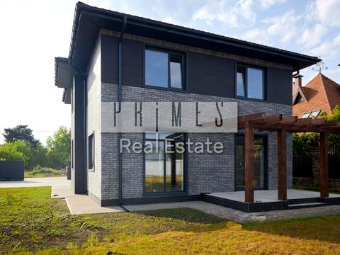 дом по адресу Набережна вул.