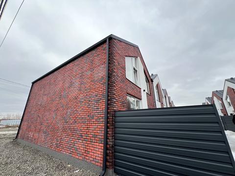 будинок за адресою Богатирська вул.