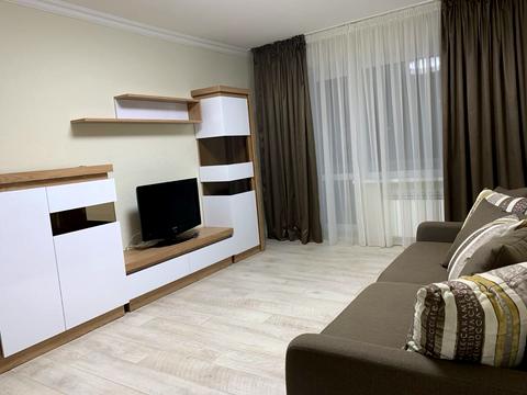 квартира по адресу Героев просп., 4