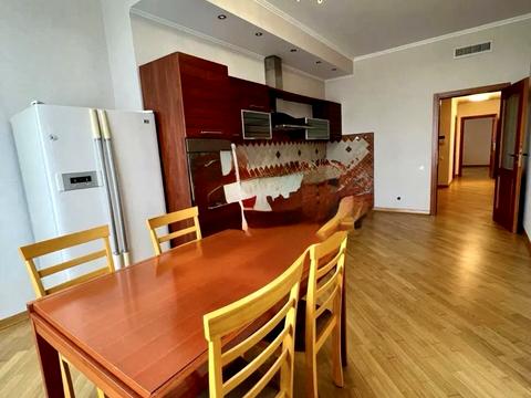 квартира за адресою Лесі Українки бульв., 7-Б