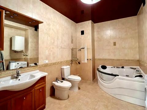 квартира за адресою Лесі Українки бульв., 7-Б