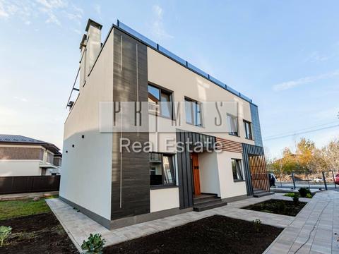 будинок за адресою Центральна вул.