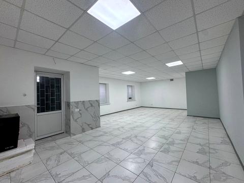 комерційна за адресою Озерна вул., 6/3