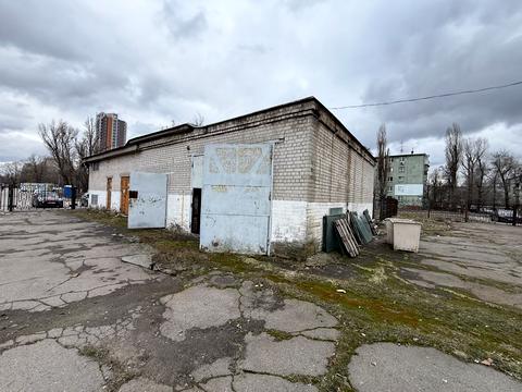 комерційна за адресою Петра Калнишевського просп. (Косіора), 27К