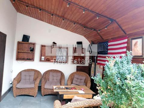 дом по адресу Садовая ул.