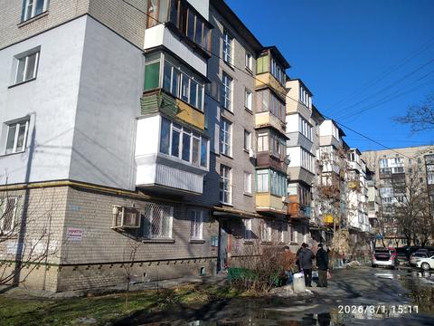 квартира за адресою Новодарницька вул., 32