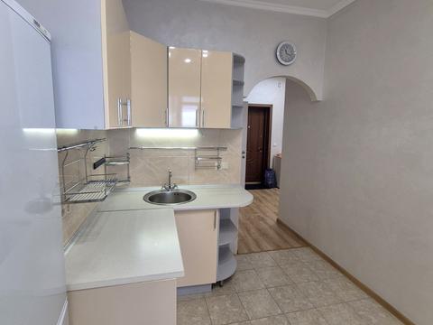 квартира за адресою Ованеса Туманяна вул., 15-А