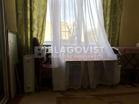 квартира за адресою Катерини Білокур вул., 1