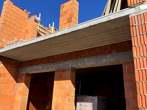 будинок за адресою Бартока, 8