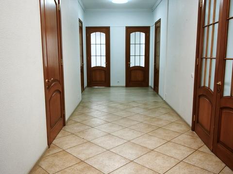 комерційна за адресою Олеся Гончара вул., 73