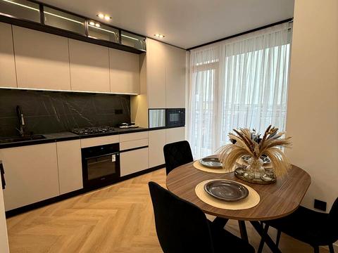 квартира за адресою Івано-Франківськ, Юліана Пелеша вул., 3