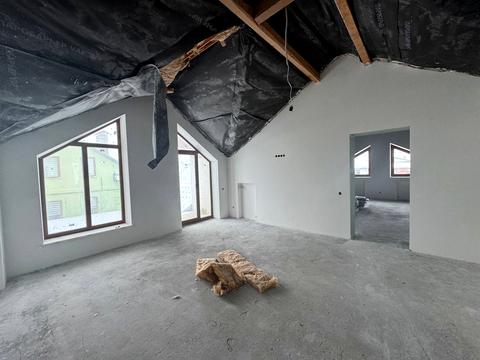 дом по адресу Лесі Українки, 92