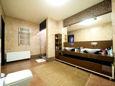 будинок за адресою Нова вул.