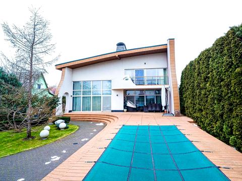 будинок за адресою Нова вул.